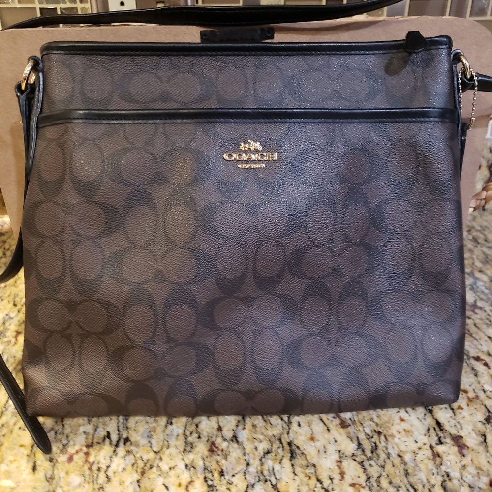 Handbag